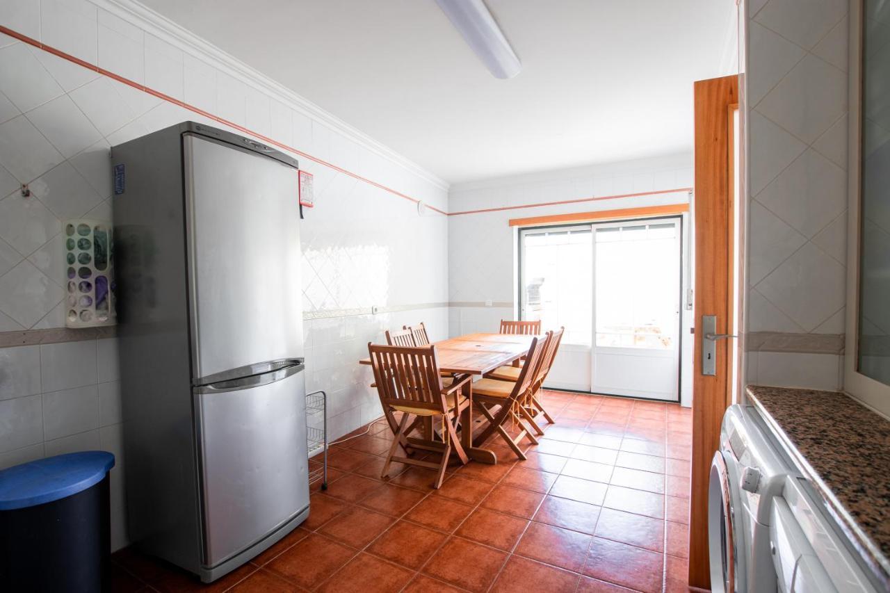 Villa 6Pax Baby Friendly Near Dino Park&Beaches Sao Bartolomeu dos Galegos e Moledo ภายนอก รูปภาพ